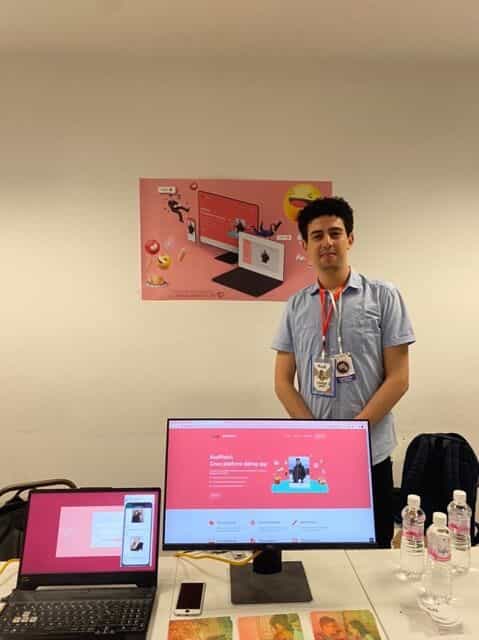 Wassim presenting his work